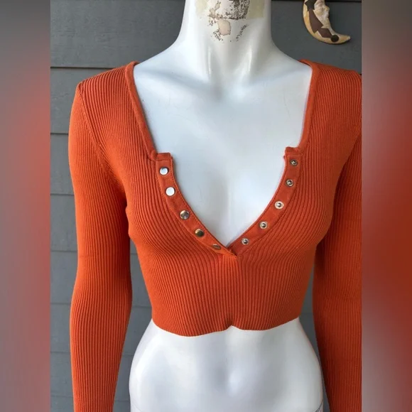 Hera Collection Rust Ribbed Crop Top - Picture 1 of 2
